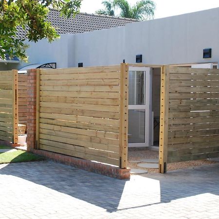 Secure, Private, Queen Room Close To Airport Port Elizabeth Exterior foto