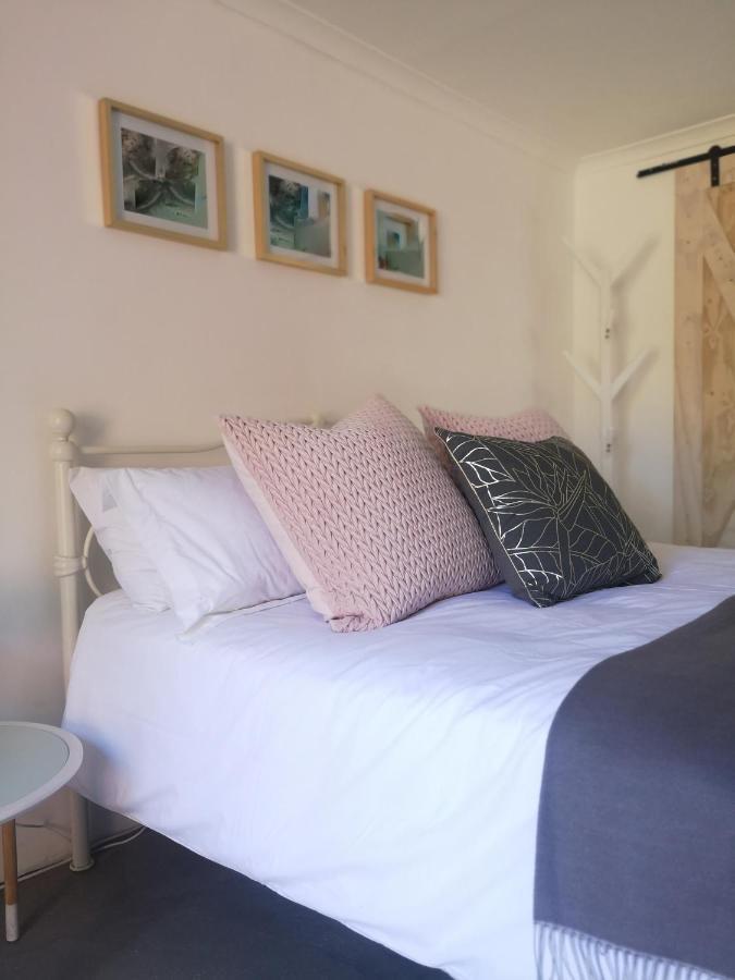 Secure, Private, Queen Room Close To Airport Port Elizabeth Exterior foto